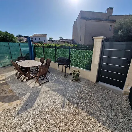 Maison A 200m De La
